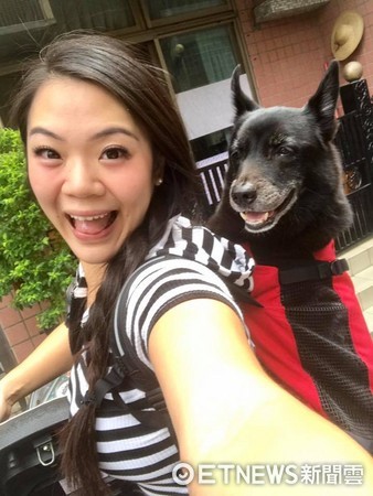 Too Scared to Ride a Motorcycle! Warm-Hearted Owner Works to Save Up for a Carrier — She Beams While Cruising (Photo/Provided by Sophie)