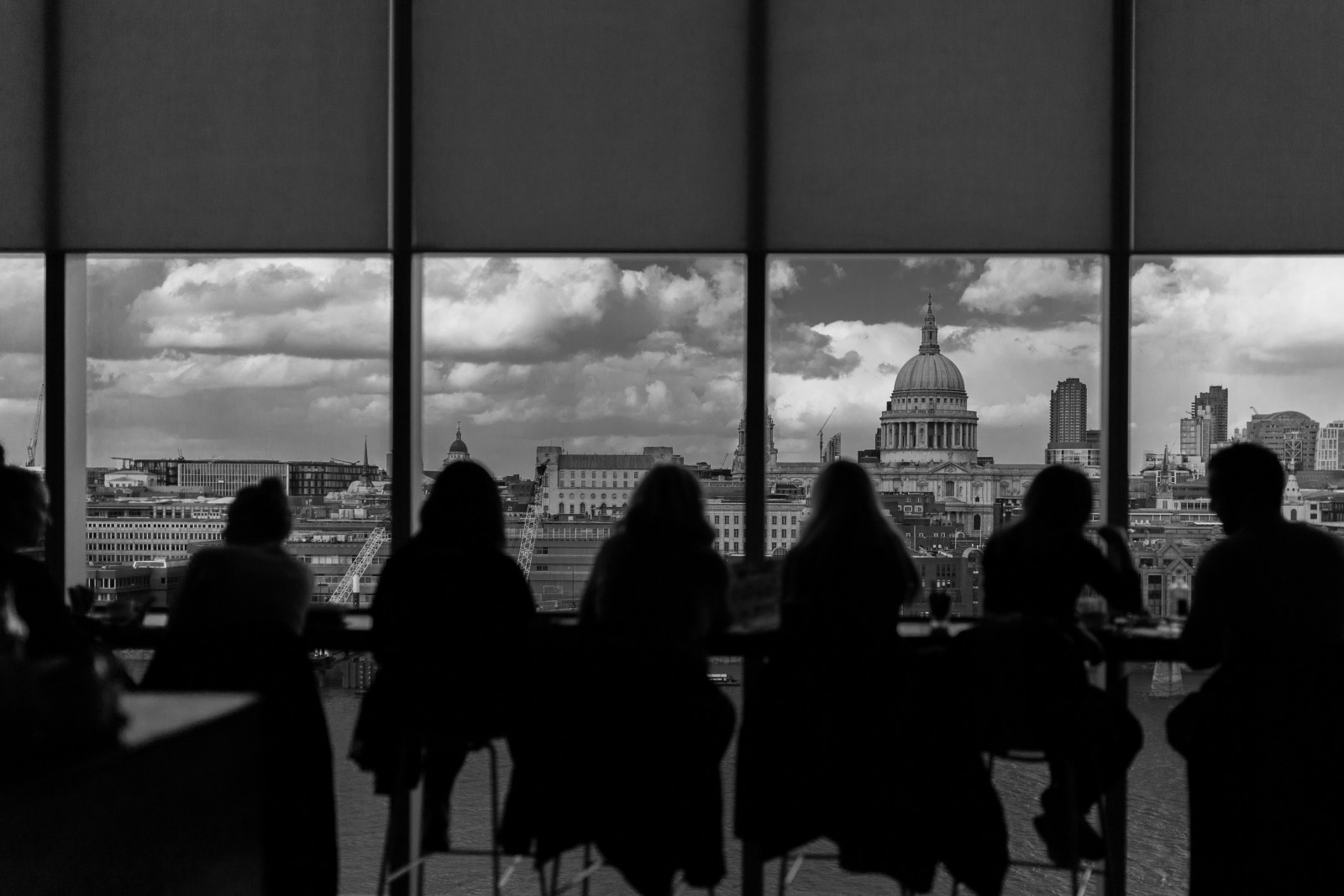 Employees Are People, Not Machines! Absurd Boss Asks Subordinates to Explain "the Logic Behind Your Growth Rate Calculation"
